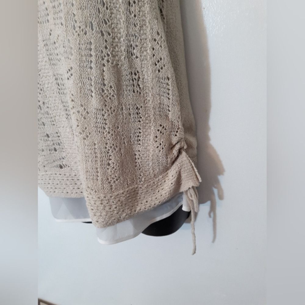Simply Vera cream crocheted tank top - Picture 5 of 5